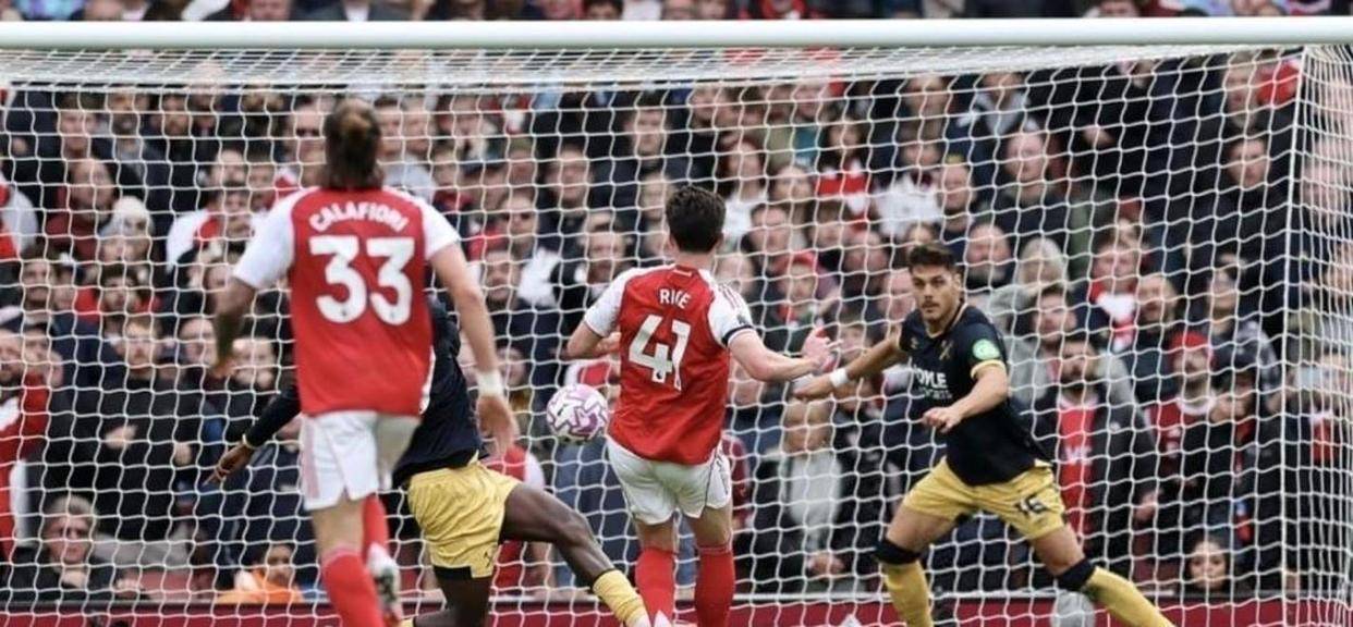 迈阿密热火训练开放日，国际比赛日迎来里程碑引欢呼，英超在即，资深球员宣示担当的简单介绍