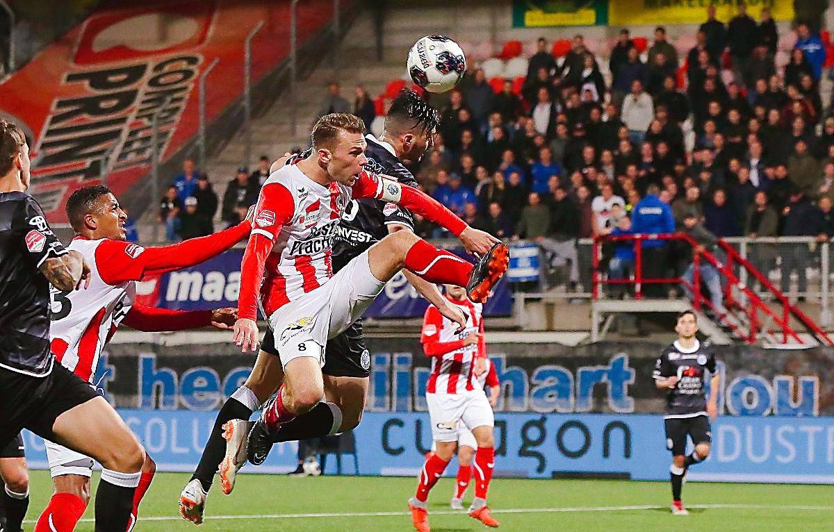 爱游戏-包含国际比赛日NBA常规赛焦点战，埃因霍温止住颓势，底气十足，细节决定成败的词条